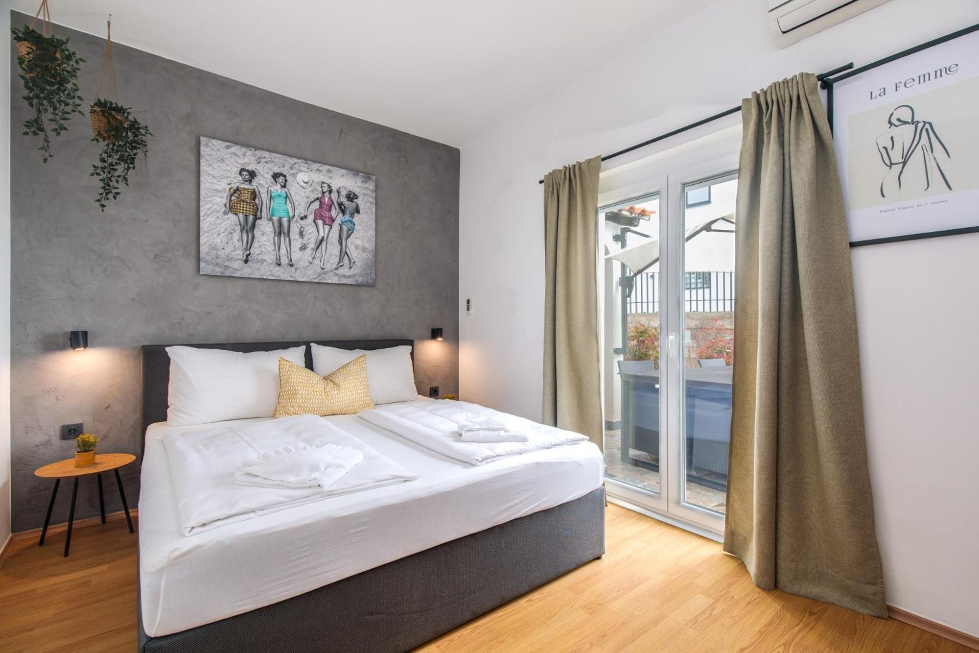 Apartment House Lijan Krk Town Exterior foto